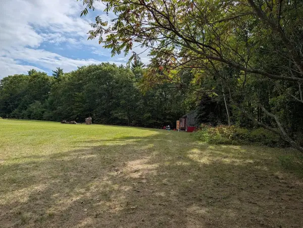 1422 Upper City Road, Pittsfield, NH 03263