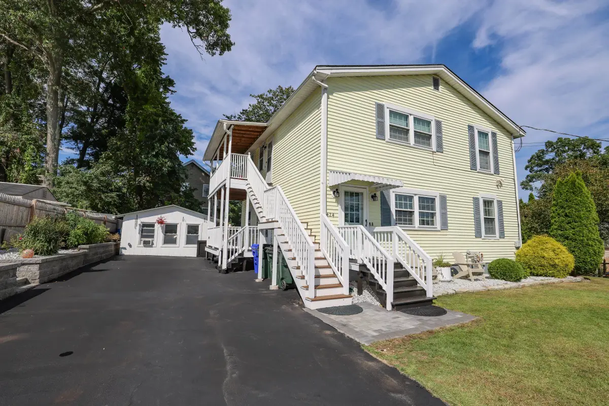 424 Gold Street, Manchester, NH 03103 - #1