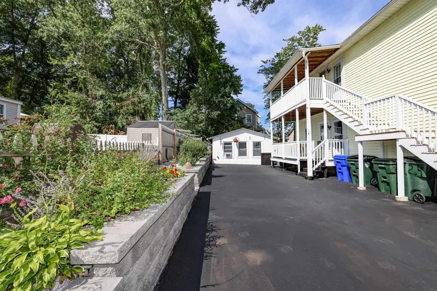 424 Gold Street, Manchester, NH 03103 - #2