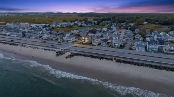 741 Ocean Boulevard, Hampton, NH 03842