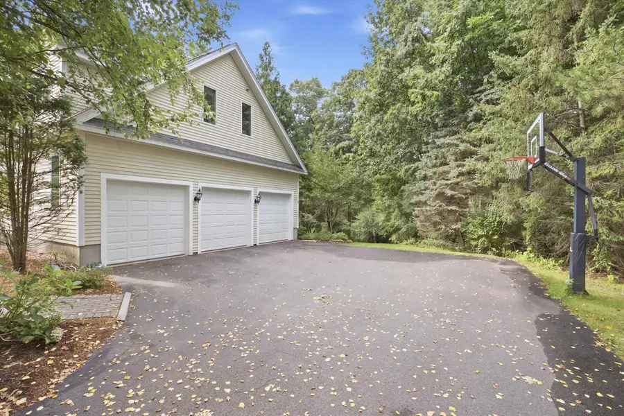 48 Colonel Daniels Drive, Bedford, NH 03110 - #2