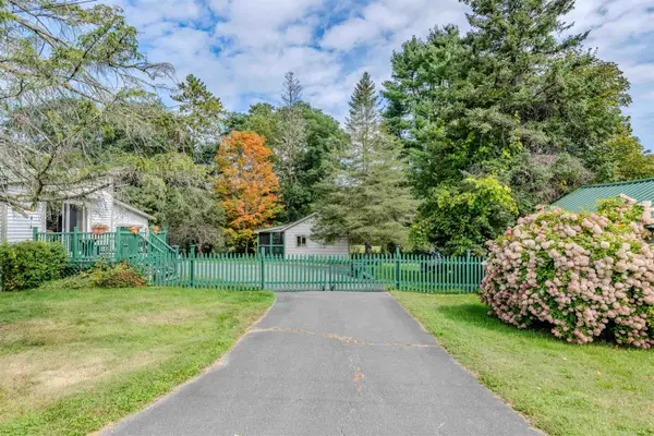 279 Plains Road, Monroe, NH 03771