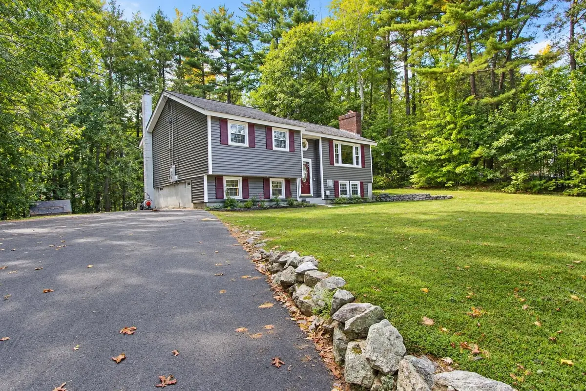 12 Roundtree Drive, Merrimack, NH 03054 - #1