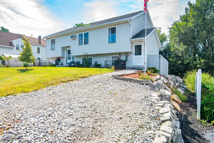 80 Rhode Island Avenue, Manchester, NH 03104 - #2