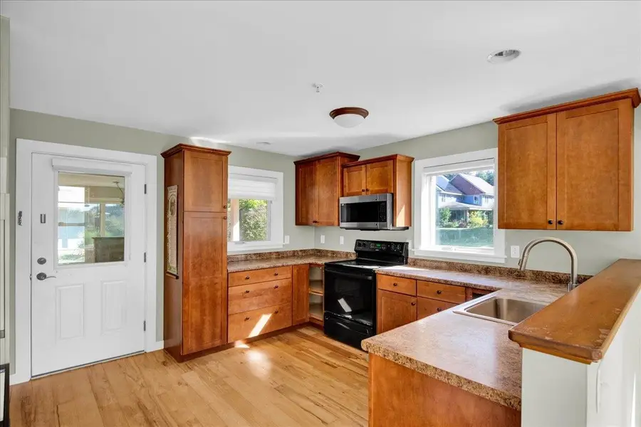 24 Common Way, Charlotte, VT 05445 - #3