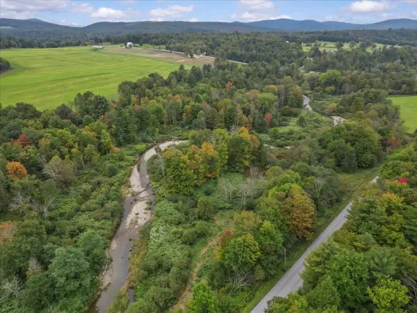 169 Pine Lane, Enosburg, VT 05450