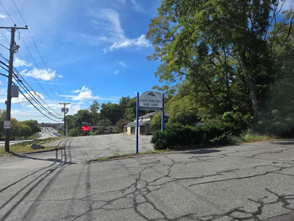 6 Louisburg Square #2, Nashua, NH 03060