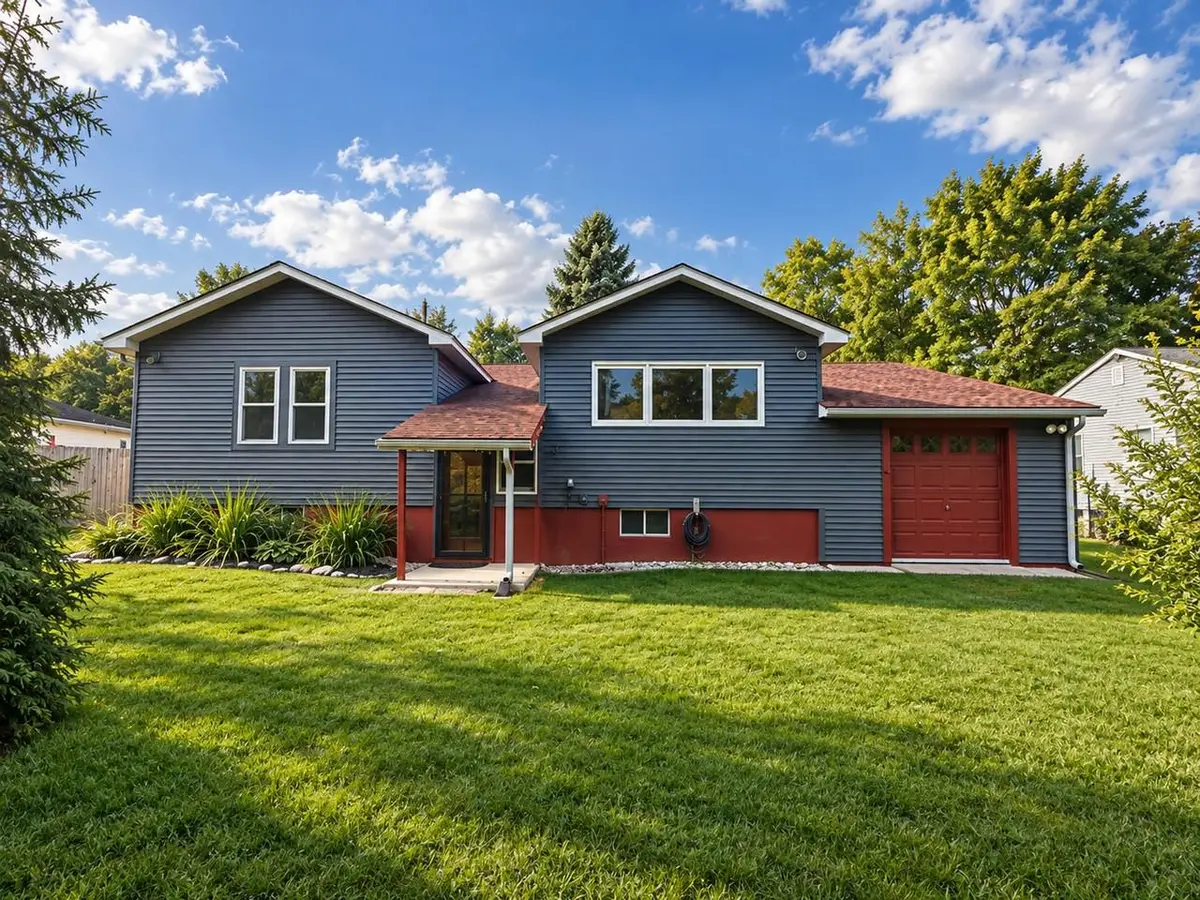 24 Sunset Drive, Essex, VT 05452 - #1