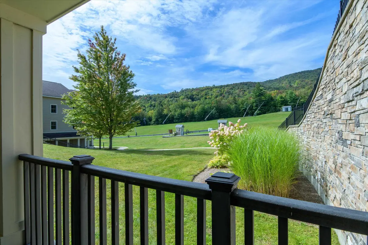 625/627 Qtr. I I I  Adams House, Ludlow, VT 05149 - #1