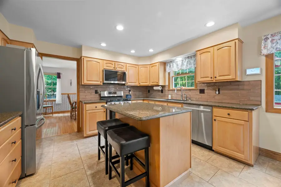 19 Highland Road, Kensington, NH 03833 - #2
