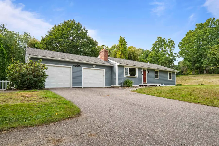 1 Hickory Lane, Kensington, NH 03833 - #3