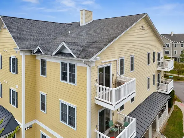 42 Severance Green #301, Colchester, VT 05446