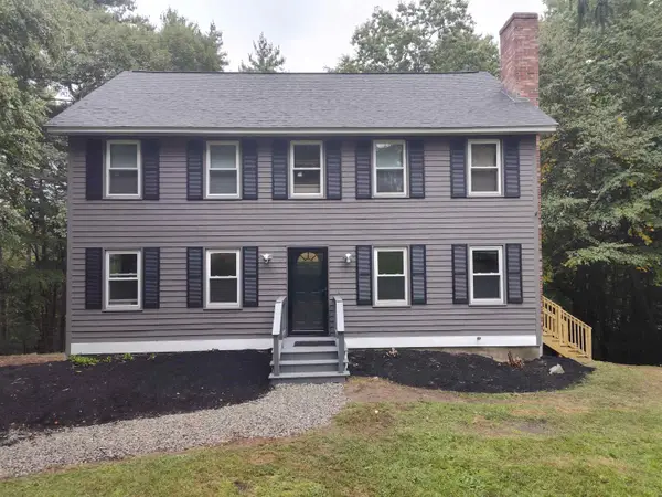 27 Hampshire Drive, Derry, NH 03038