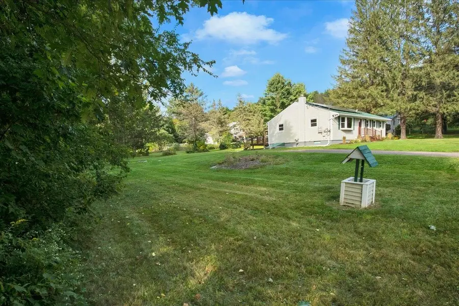 50-52 Browns Court, Richmond, VT 05477 - #2