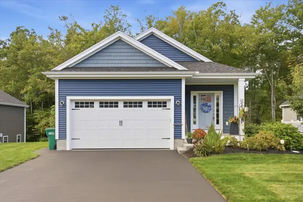 22 Currier Lane, Fremont, NH 03044-3449