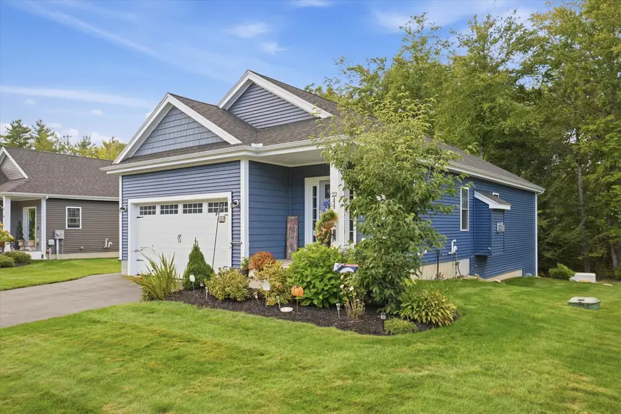 22 Currier Lane, Fremont, NH 03044-3449 - #3