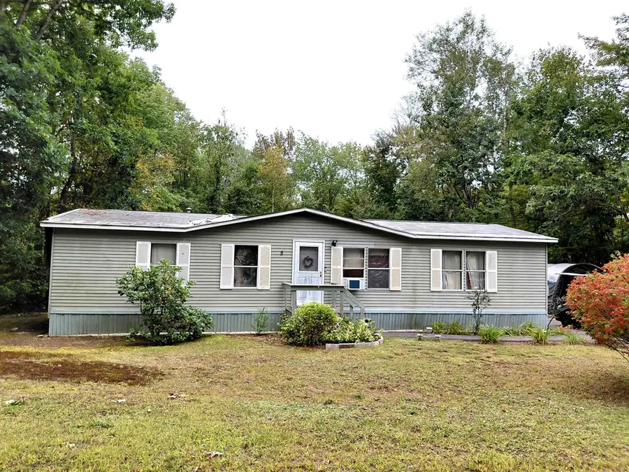 5 Willow Terrace, Loudon, NH 03307 - #2