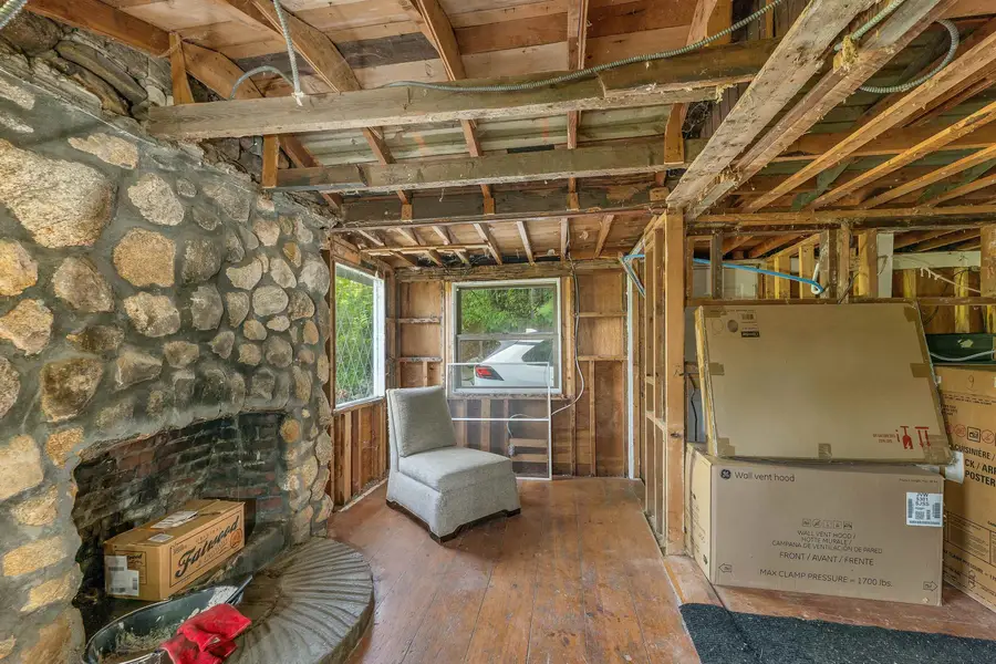 23 Old Milford Road, Brookline, NH 03033 - #3