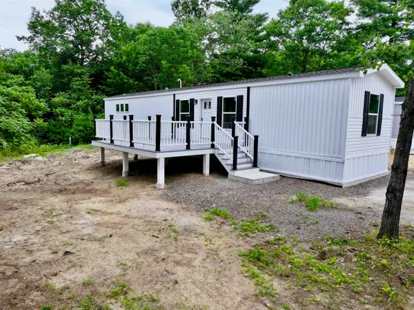 24 Martin Road, Deering, NH 03244