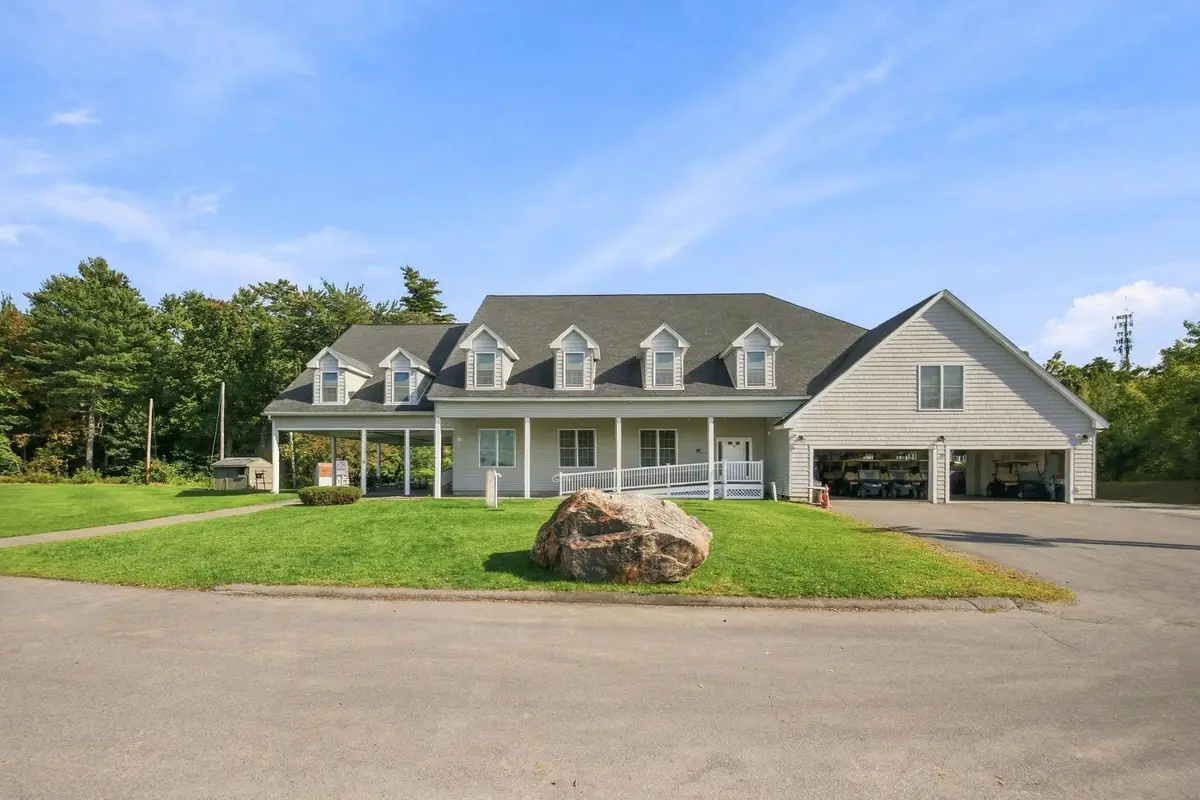 10 Diamond Oaks Boulevard, Kingston, NH 03848 - #1