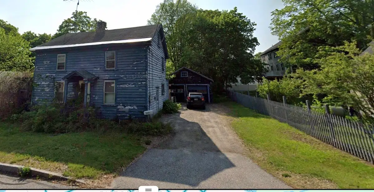 4 Warren Street, Rochester, NH 03868 - #1
