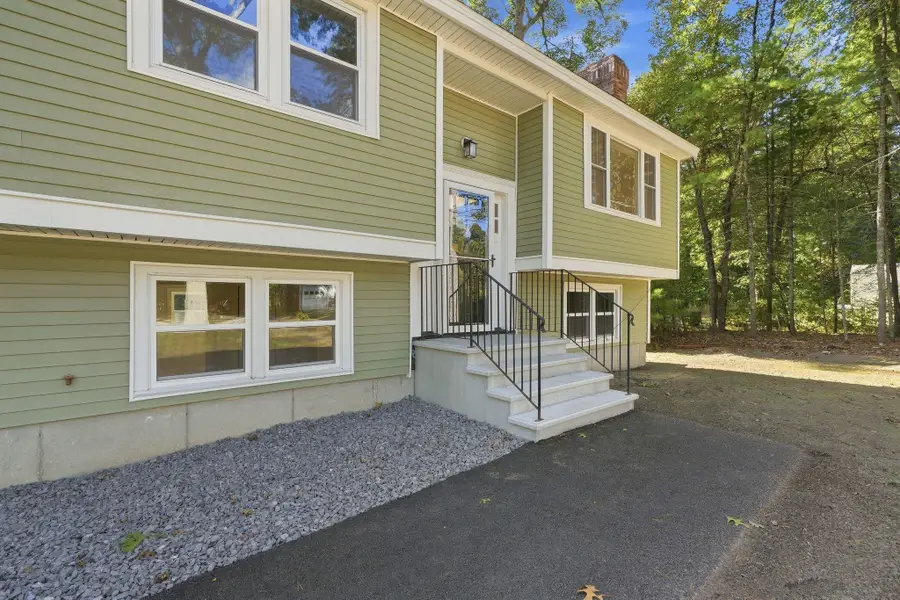 129 Hobbs Road, Pelham, NH 03076 - #3