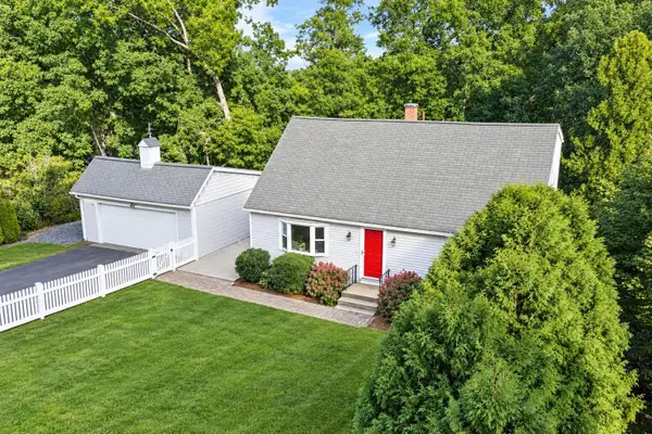 37 Woodfield Street, Nashua, NH 03062