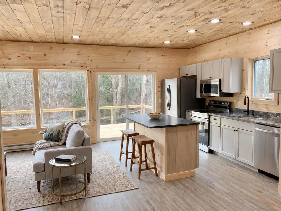 196 Washington Street #2, Littleton, NH 03561 - #3