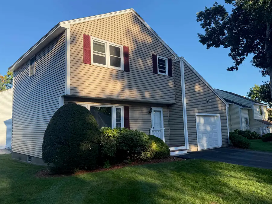 9 Fenwick Street, Nashua, NH 03063 - #2