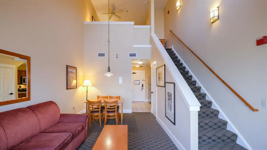 421 QIV Jackson Gore Inn #421 Q4, Ludlow, VT 05149 - #3