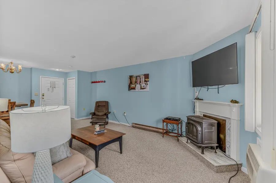 227 Main Street #223, Lincoln, NH 03251 - #3