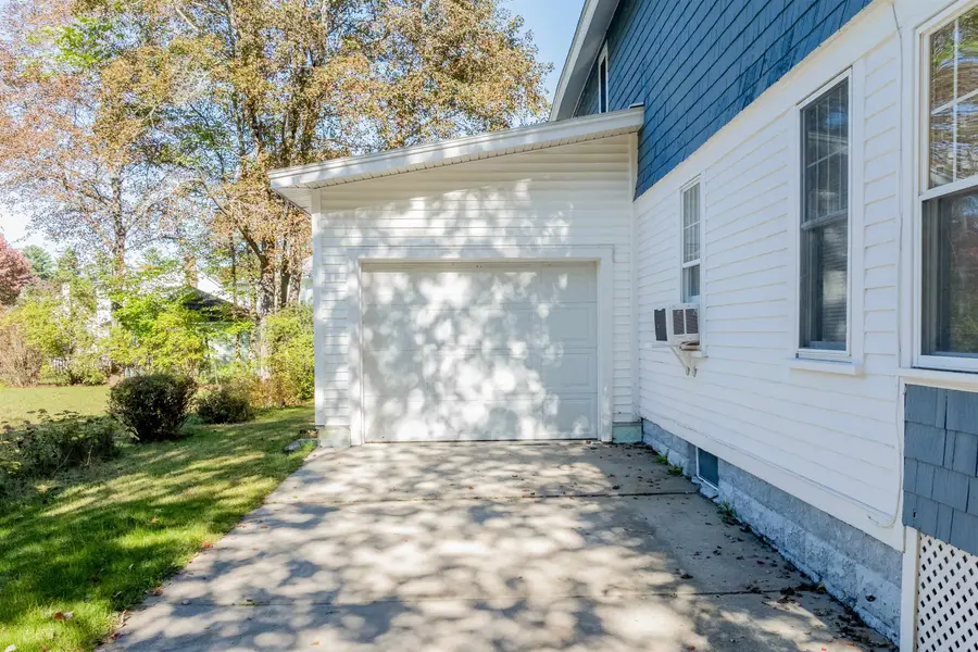 15 Woodland Street, Claremont, NH 03743 - #3