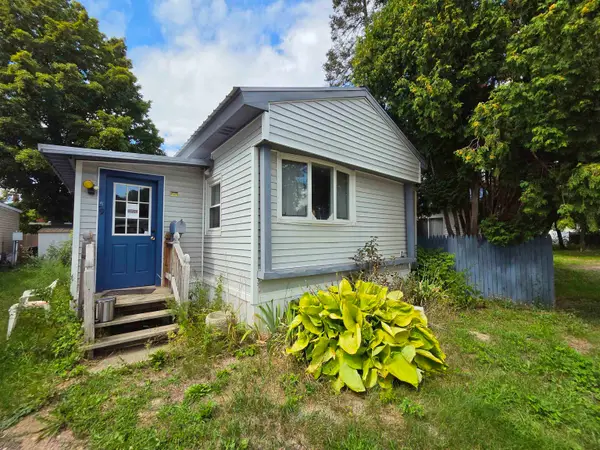59 Avenue B Avenue, Burlington, VT 05408