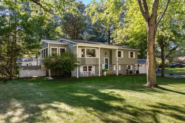 94 Windemere Way, Colchester, VT 05446