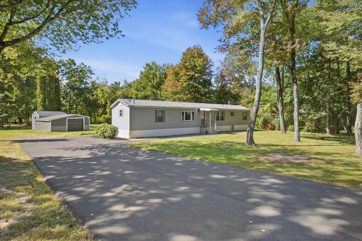 15 Mobile Coach Lane, Monterey Vernon, NH 03057 - #1