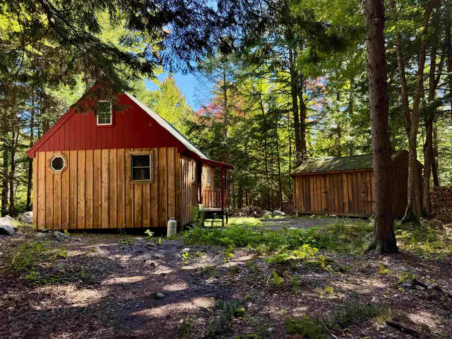 675 Johns Way, Newbury, VT 05051 - #2