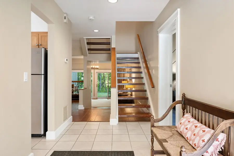 327 Topnotch Drive #B, Stowe, VT 05672 - #2