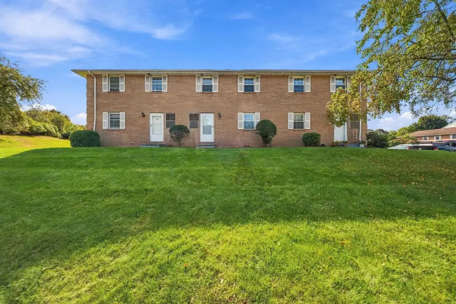 102 Elmwood Drive, Hudson, NH 03051 - #3