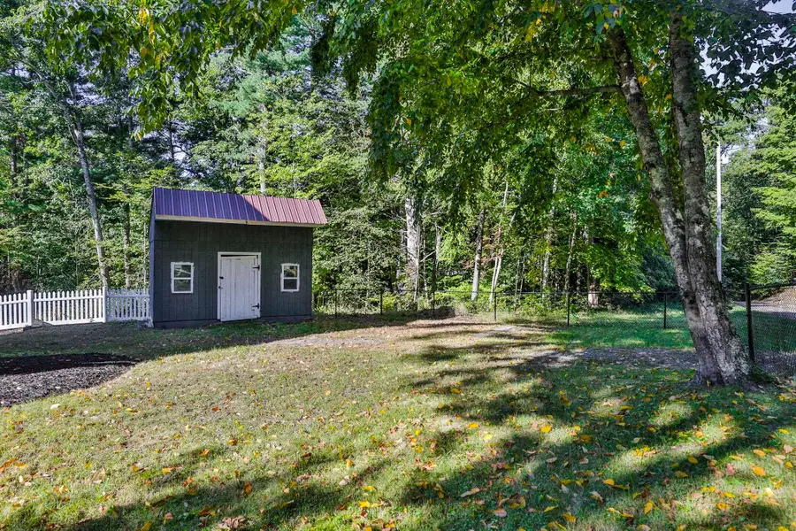 21 Smith Road, Chester, NH 03036 - #3