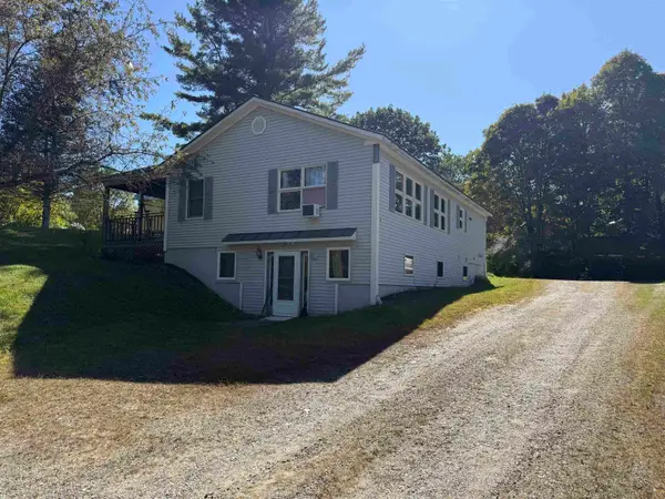 77 Johnson Street Extension, Hyde Park, VT 05655