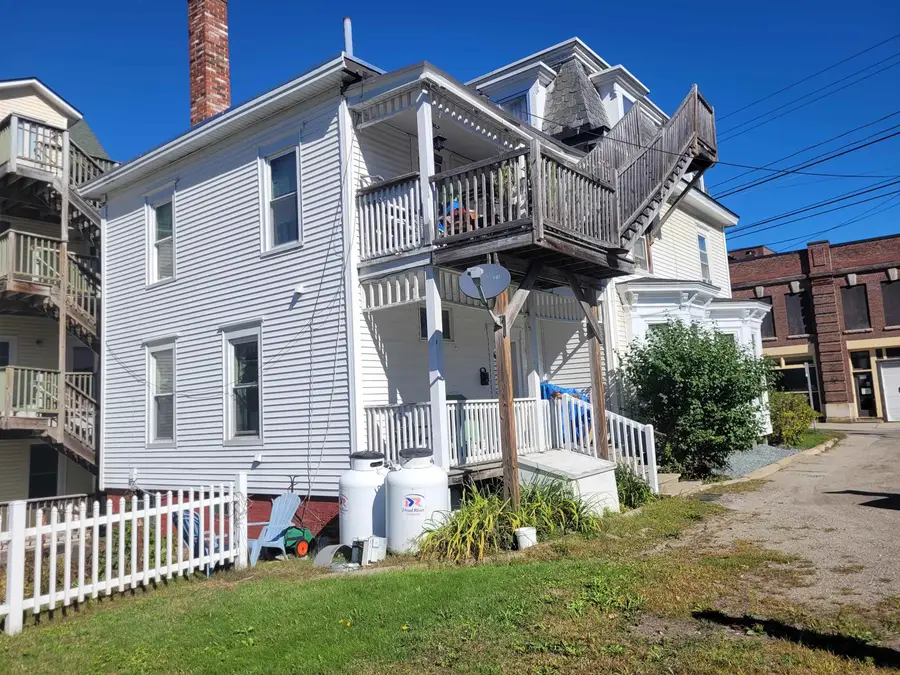 69 Central Street, Saint Johnsbury, VT 05819 - #3
