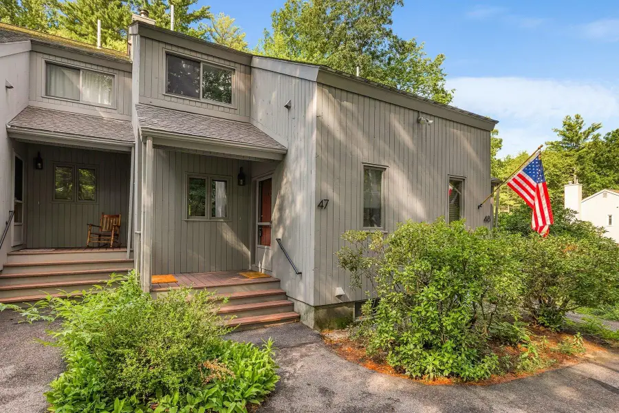 47 Brookside Drive, Stratham, NH 03885 - #2