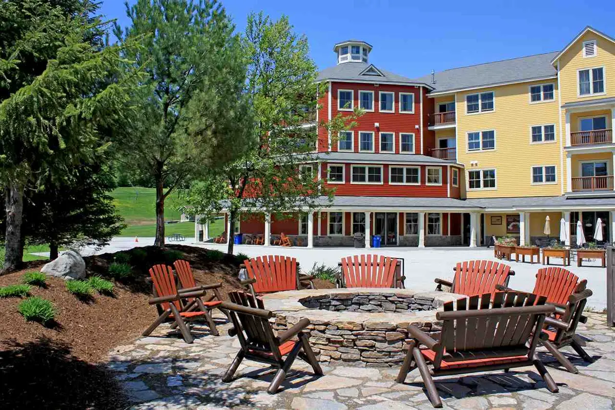 453 Qtr. I I I Jackson Gore Inn, Ludlow, VT 05149 - #1