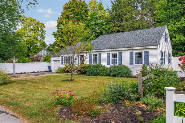 19 Monadnock Street, Nashua, NH 03064-6236
