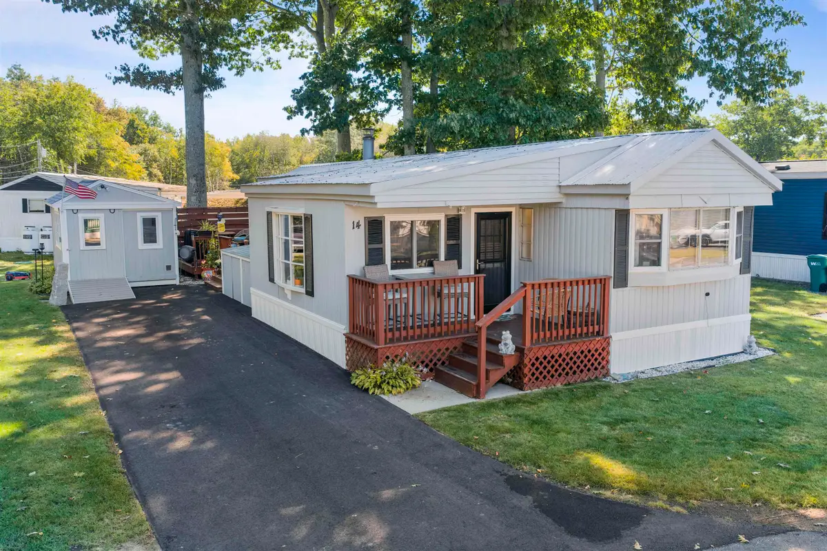 14 Hickory Avenue, North Hampton, NH 03862 - #1