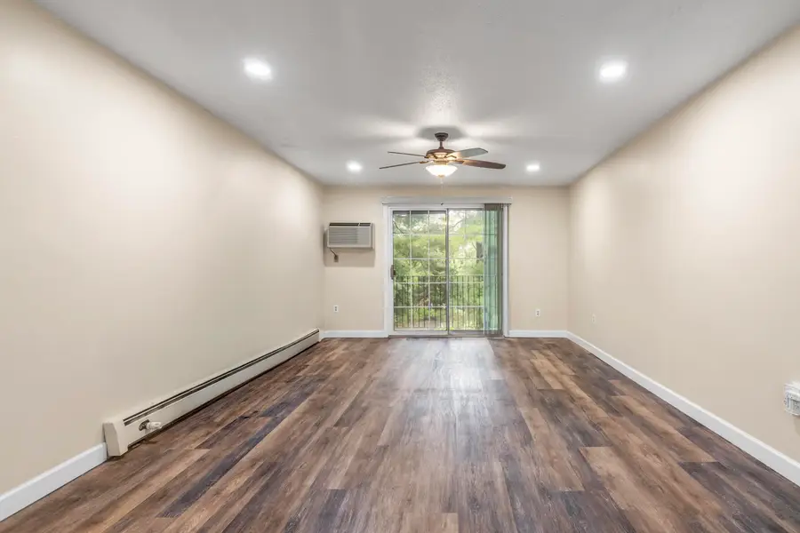 2 Autumn Leaf Drive #6, Nashua, NH 03060 - #3