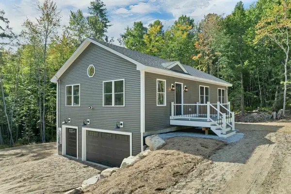 4 John's Terrace, Ossipee, NH 03864