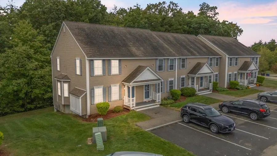 68 Overlook Circle, Hudson, NH 03051 - #3