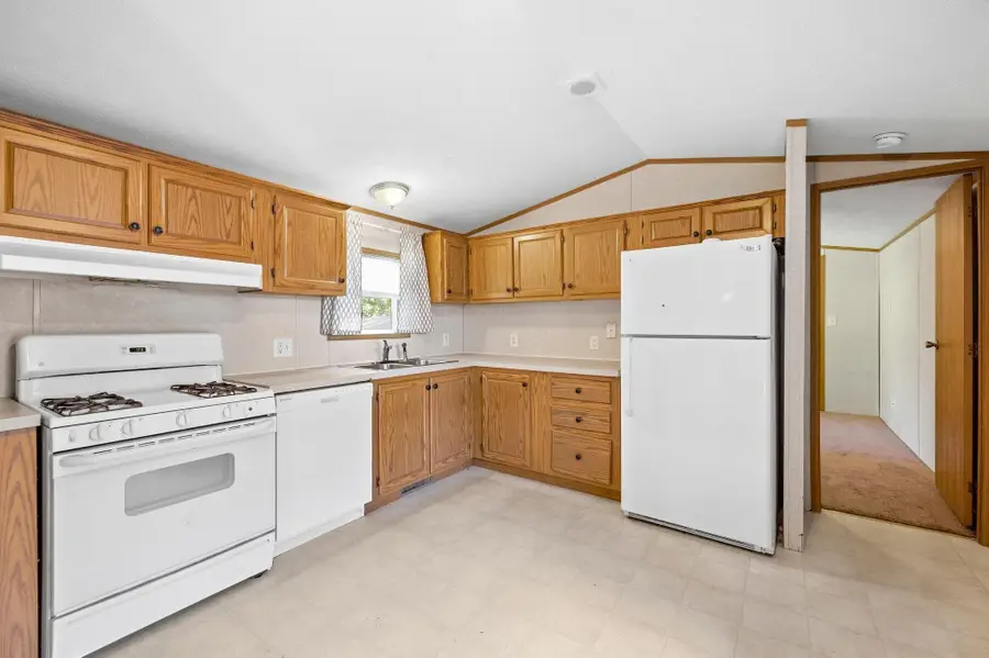26 Mildred Avenue, Raymond, NH 03077 - #3