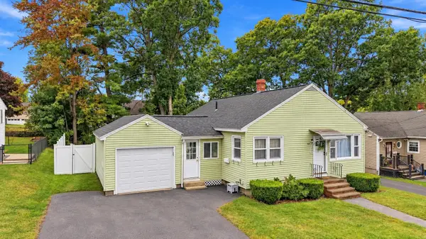99 Parkview Street, Manchester, NH 03103